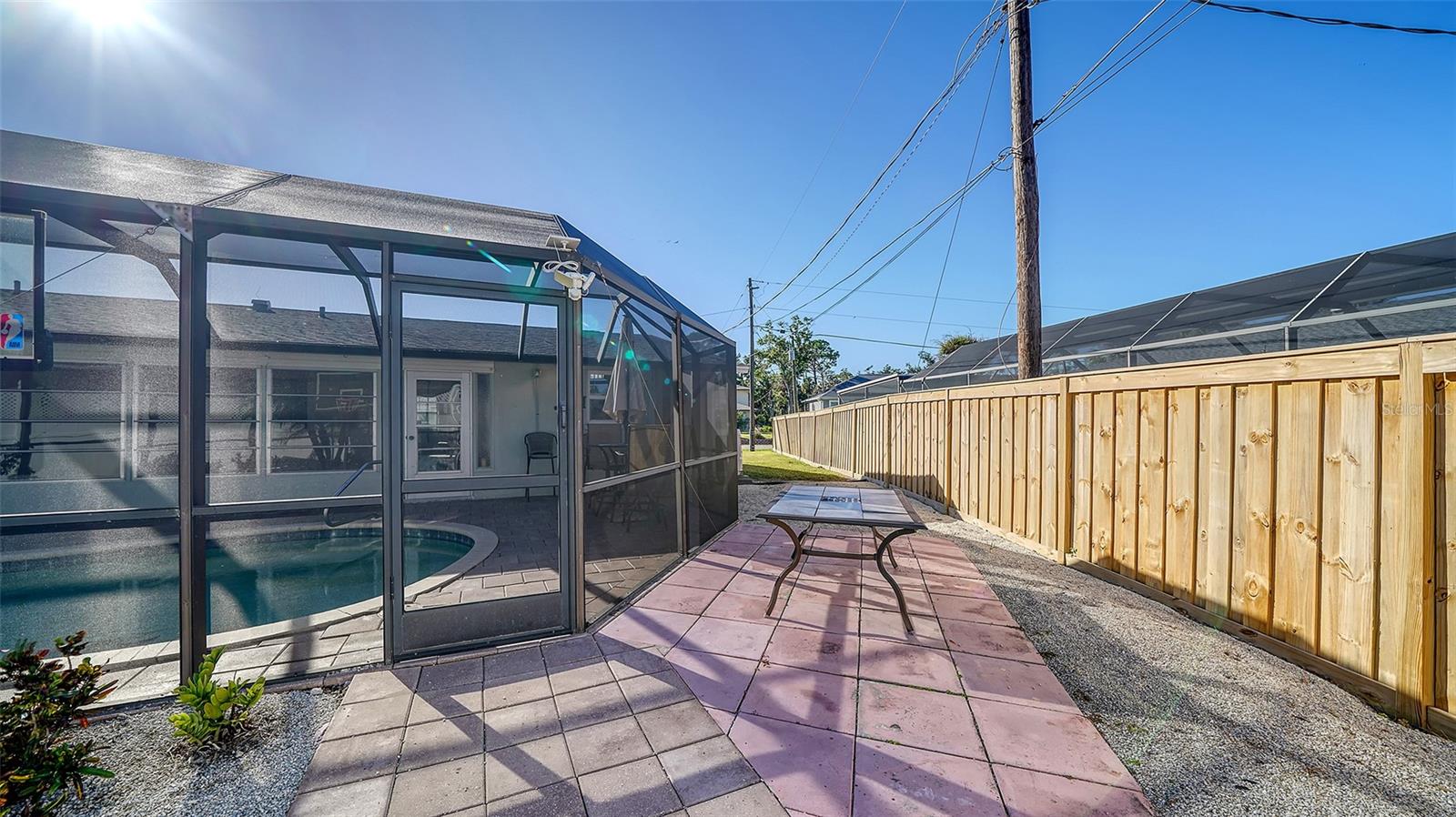 SOUTH VENICE - Residential