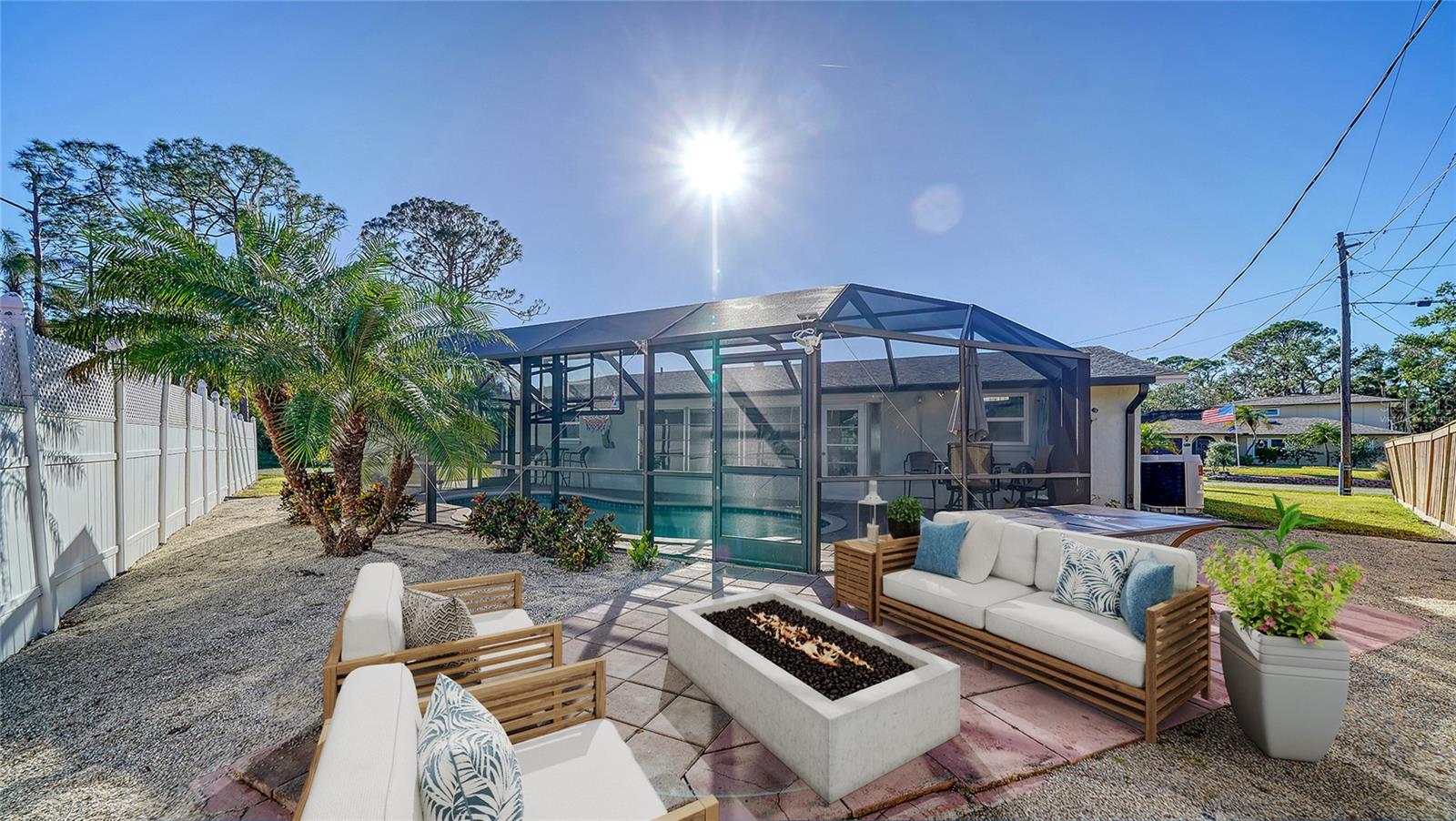 SOUTH VENICE - Residential