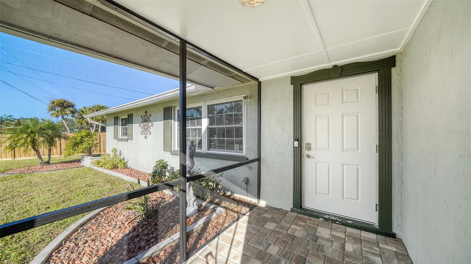 SOUTH VENICE - Residential