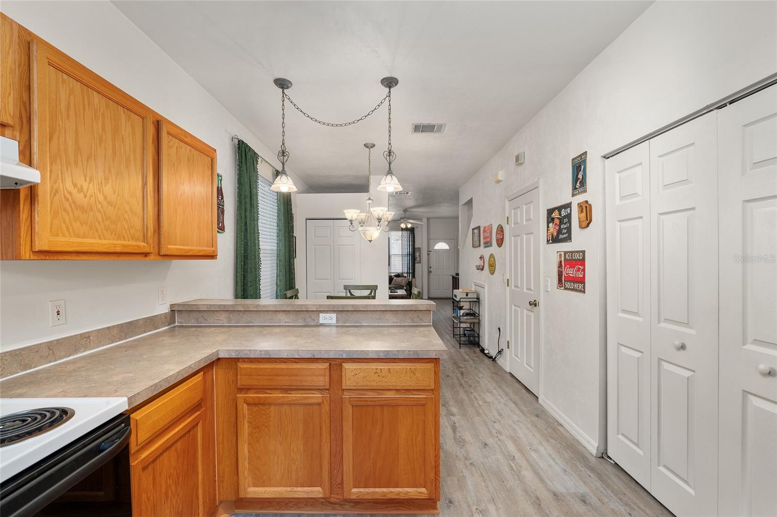 KENSINGTON NORTH CONDO - Residential