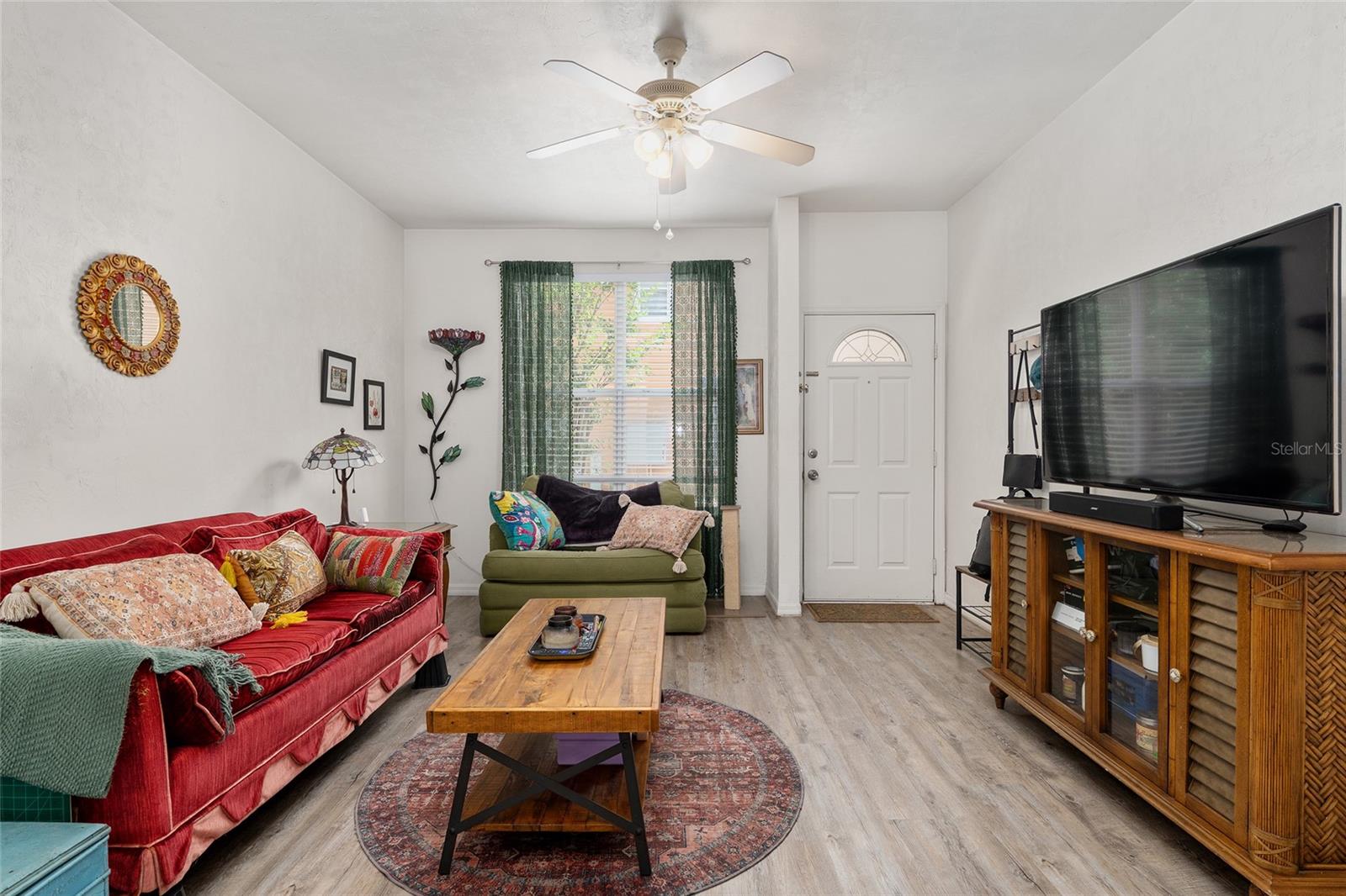 KENSINGTON NORTH CONDO - Residential