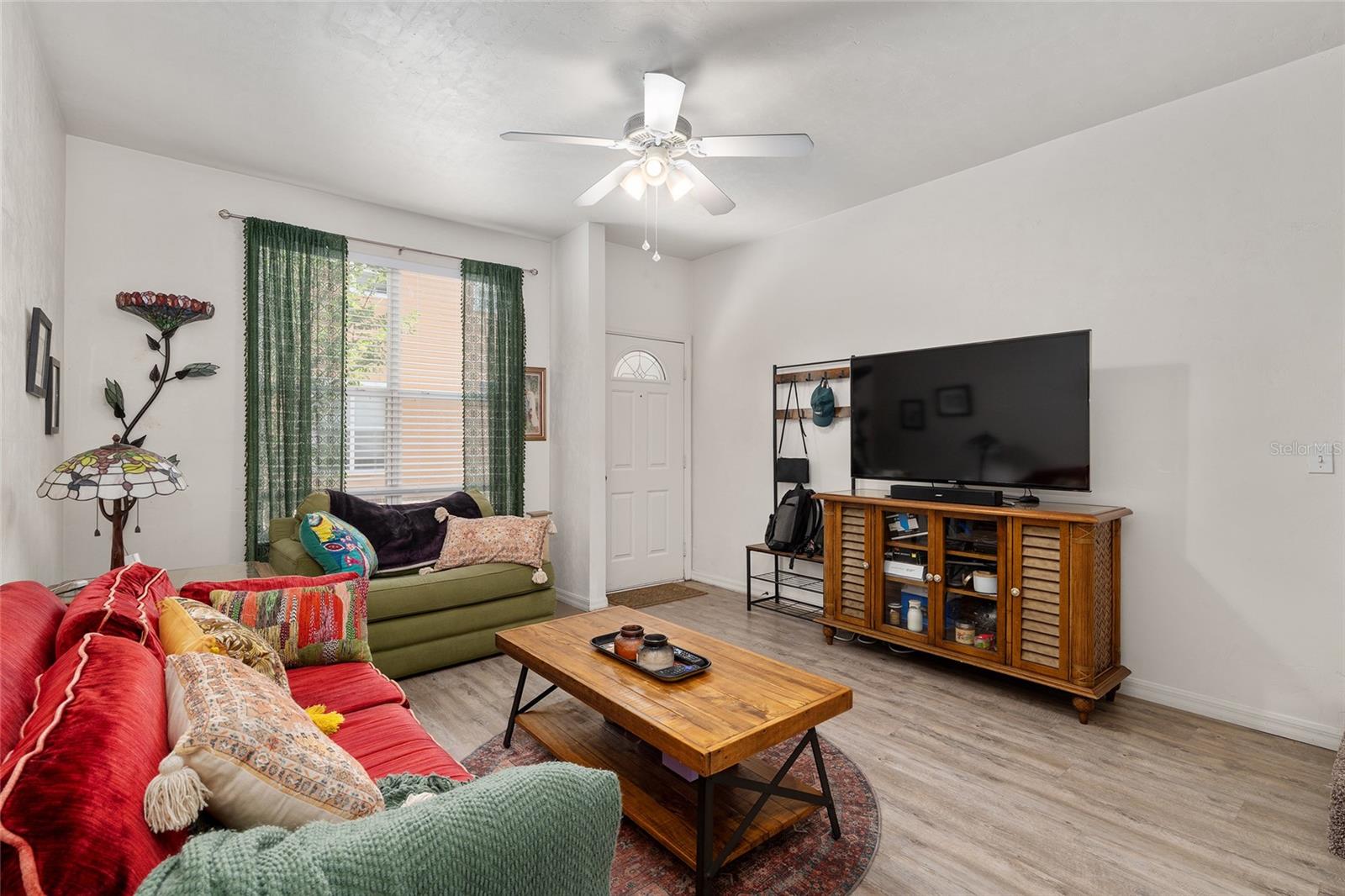 KENSINGTON NORTH CONDO - Residential