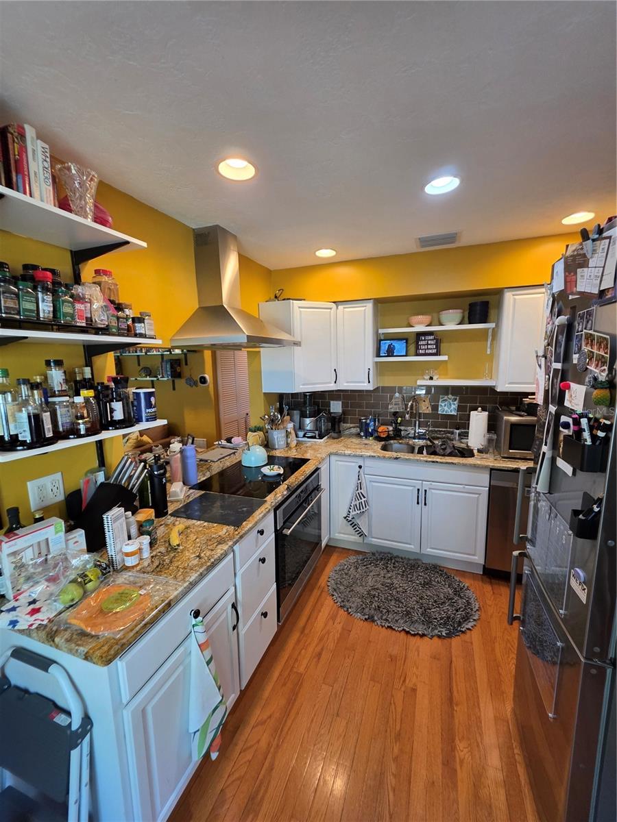 BRUNSON SUB - Residential