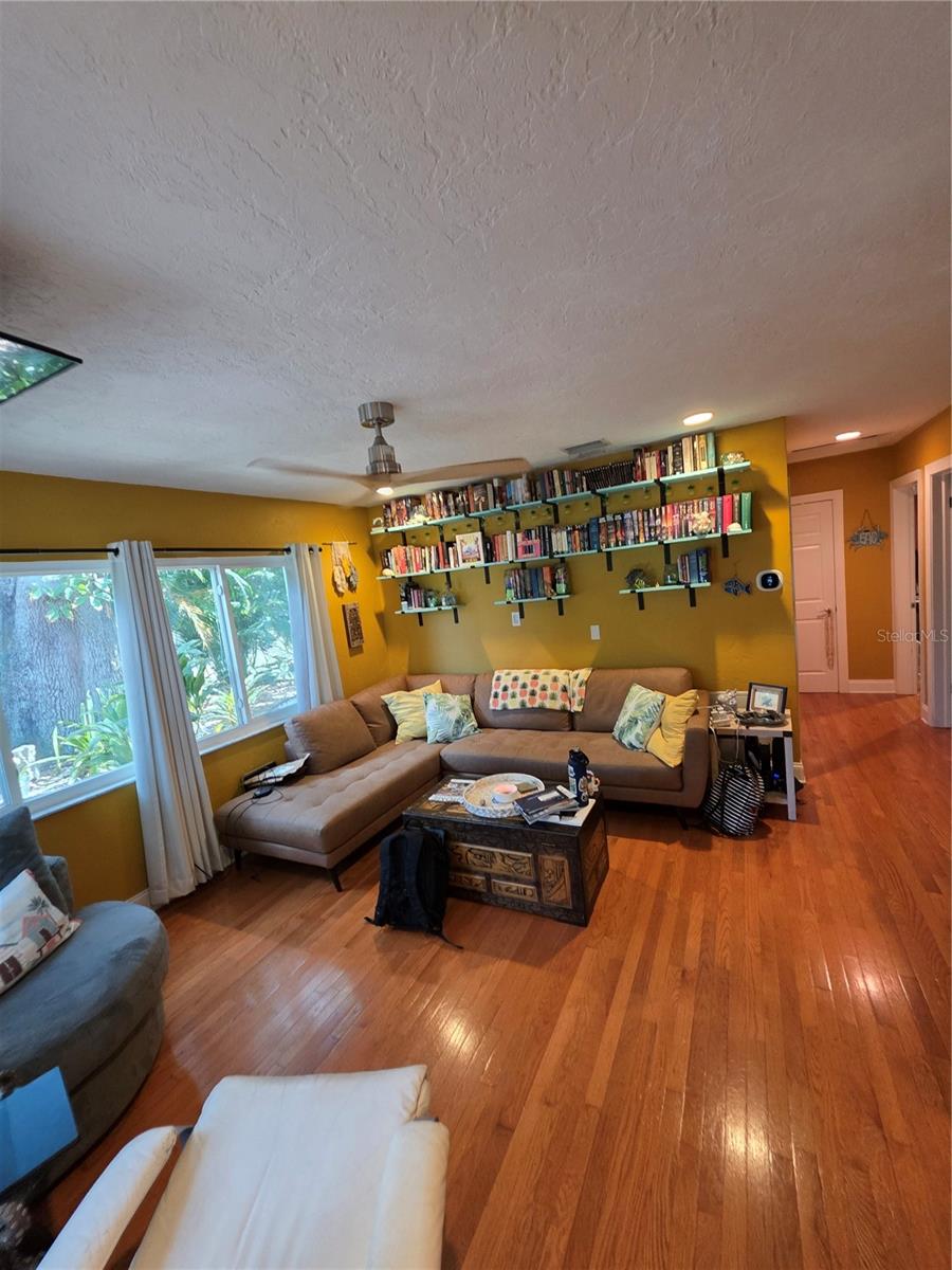 BRUNSON SUB - Residential