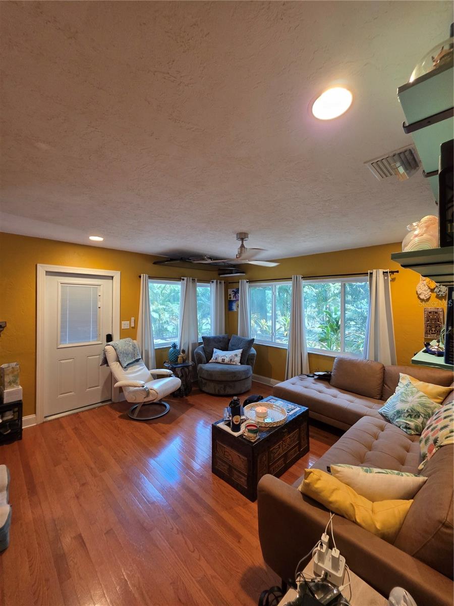 BRUNSON SUB - Residential