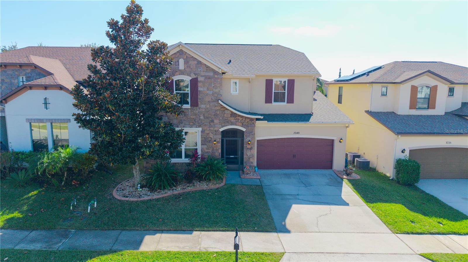 1040 THUNDERHEAD LANE