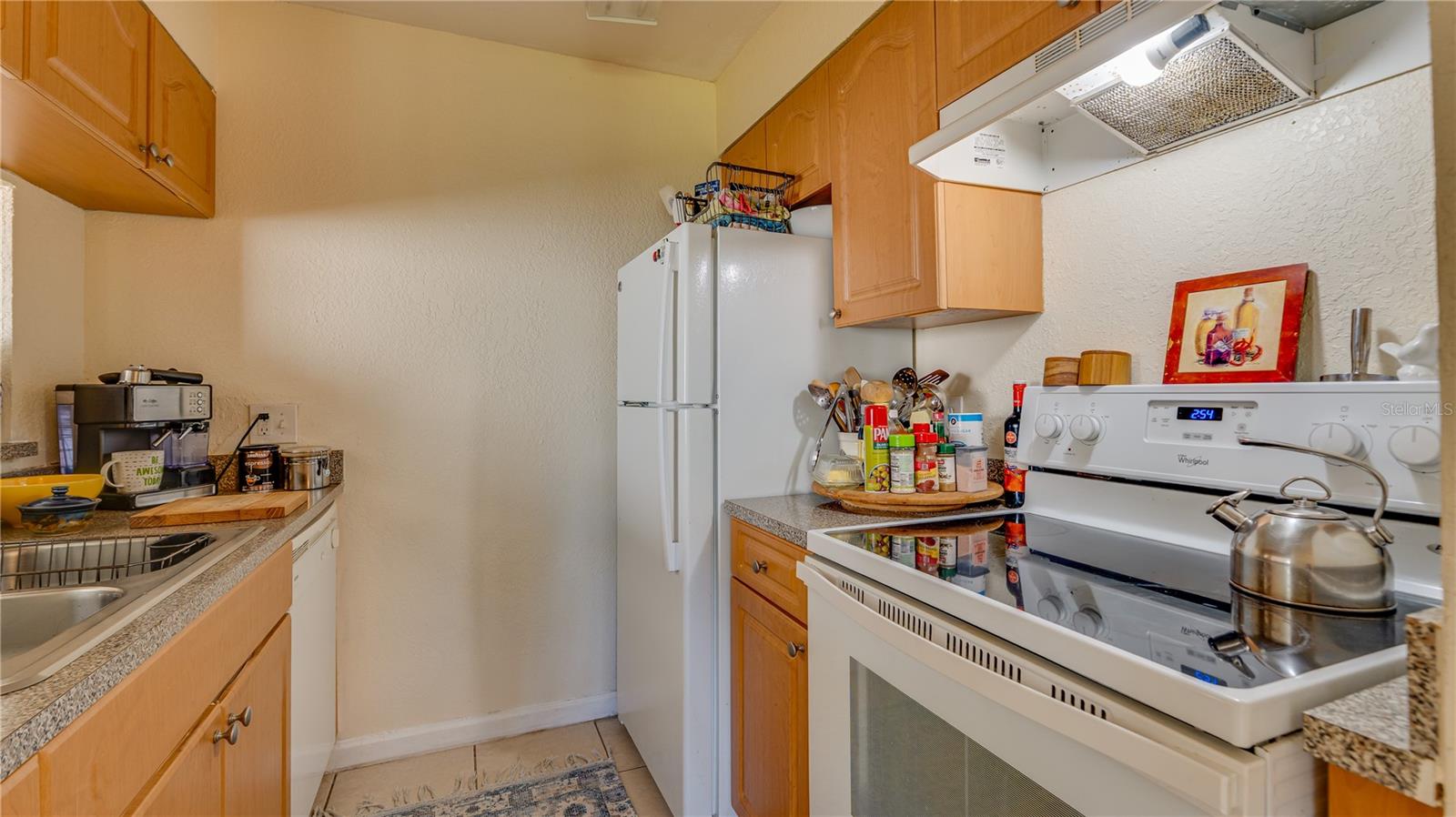 ARBOR GROVE CONDO - Residential