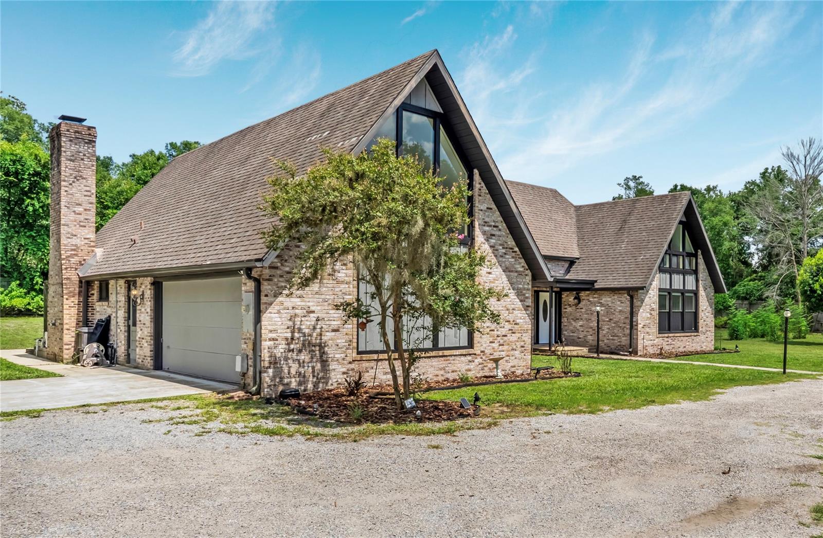 1375 LOUIS COURT