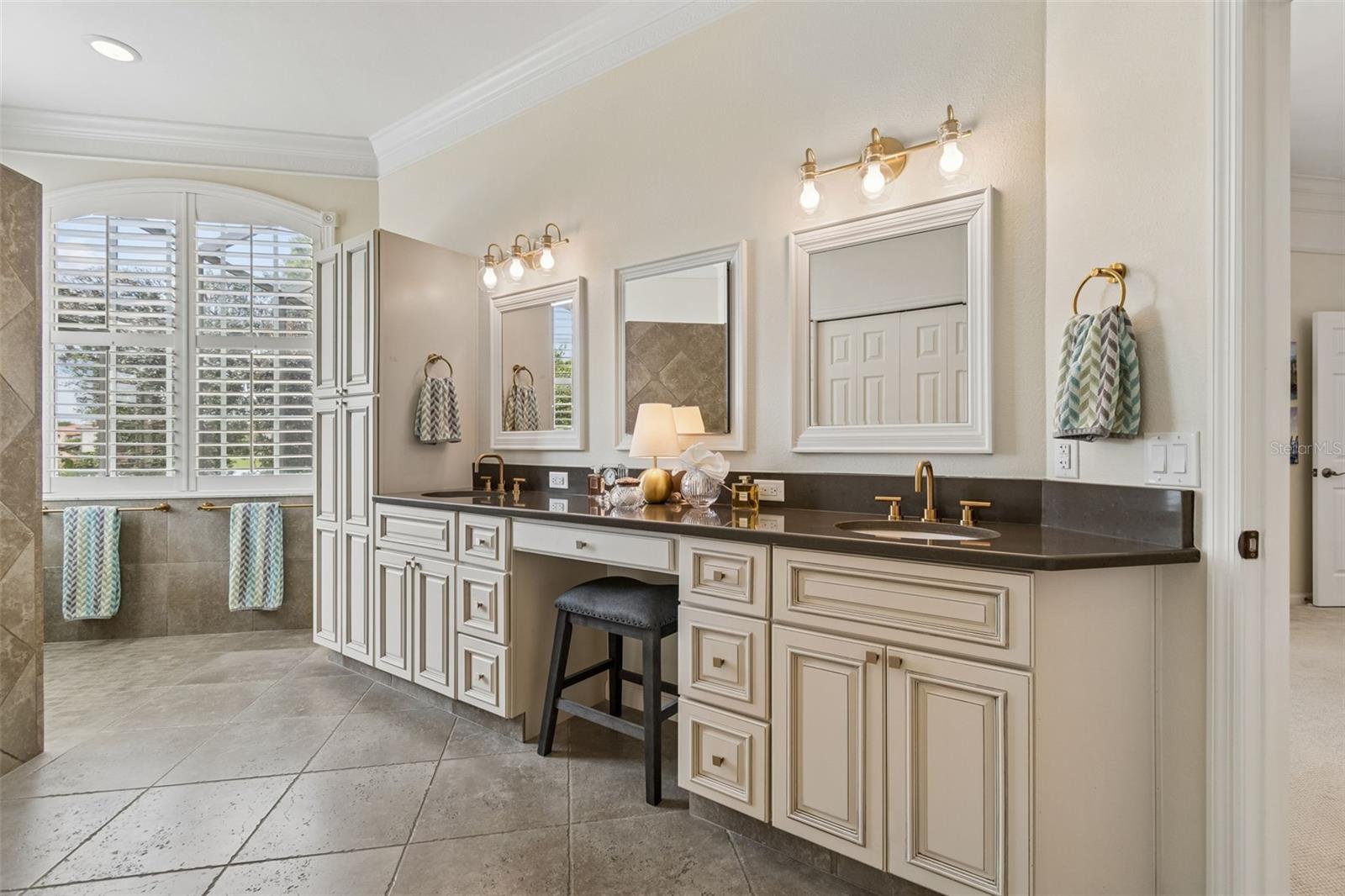 SHOAL CREEK VILLAGE - Residential