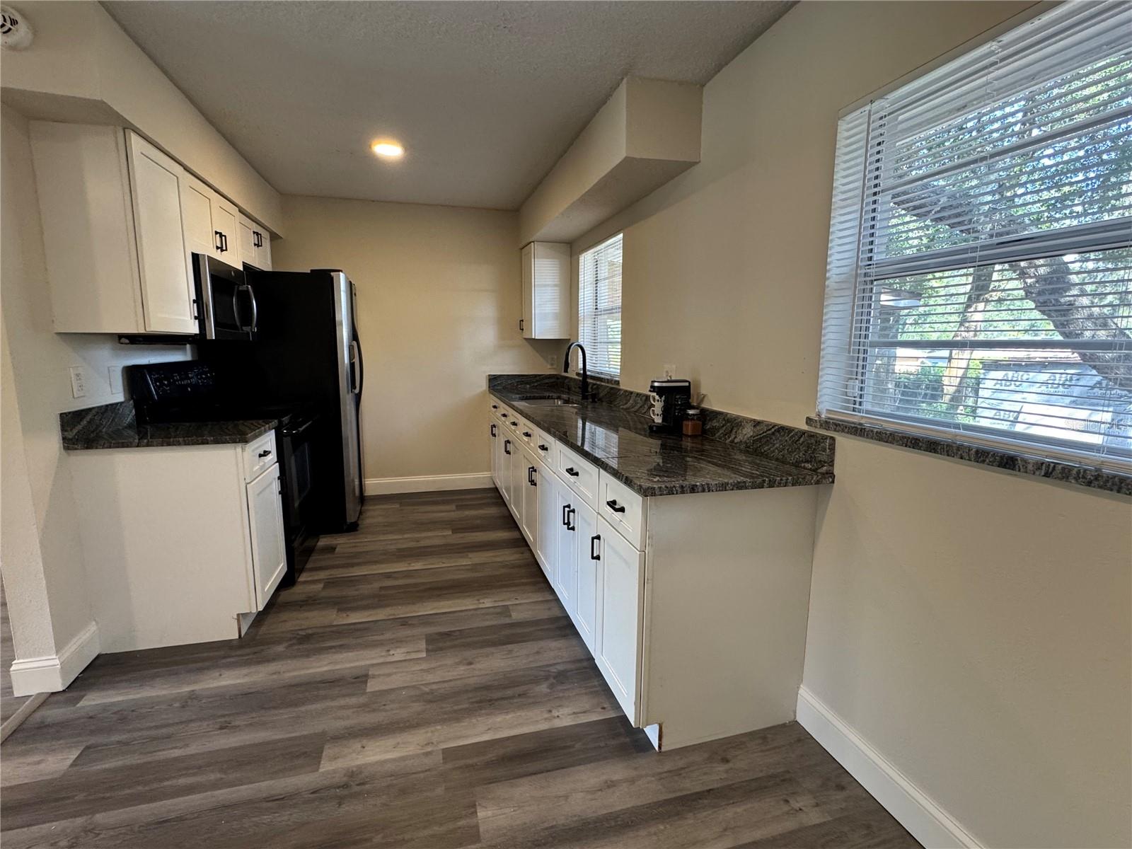 HACKNEY PROP - Residential