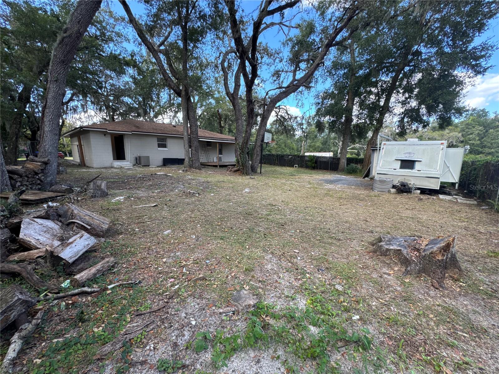 HACKNEY PROP - Residential