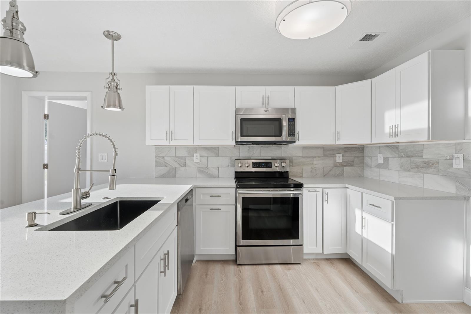 LAKE IDYLL ESTATES - Residential