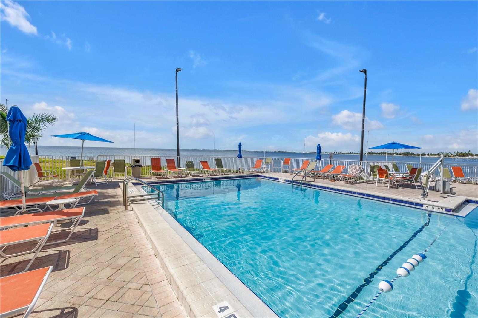 SAILPORT RESORT CONDO ON - Residential