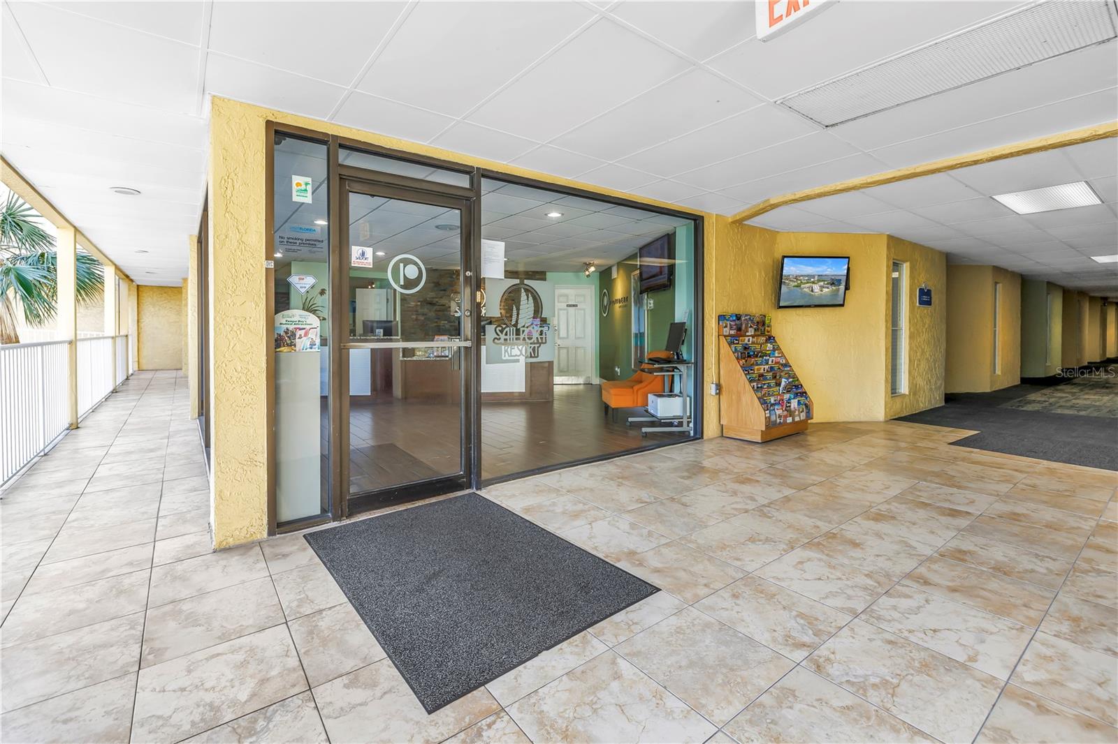 SAILPORT RESORT CONDO ON - Residential