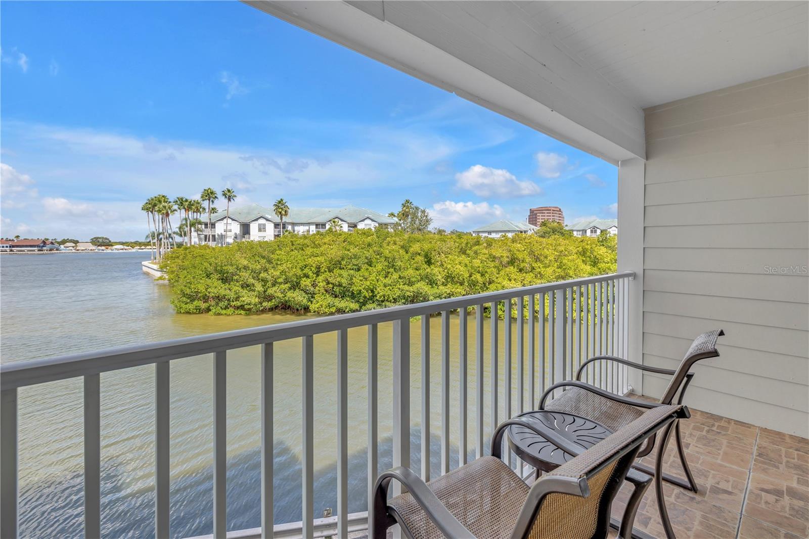 SAILPORT RESORT CONDO ON - Residential
