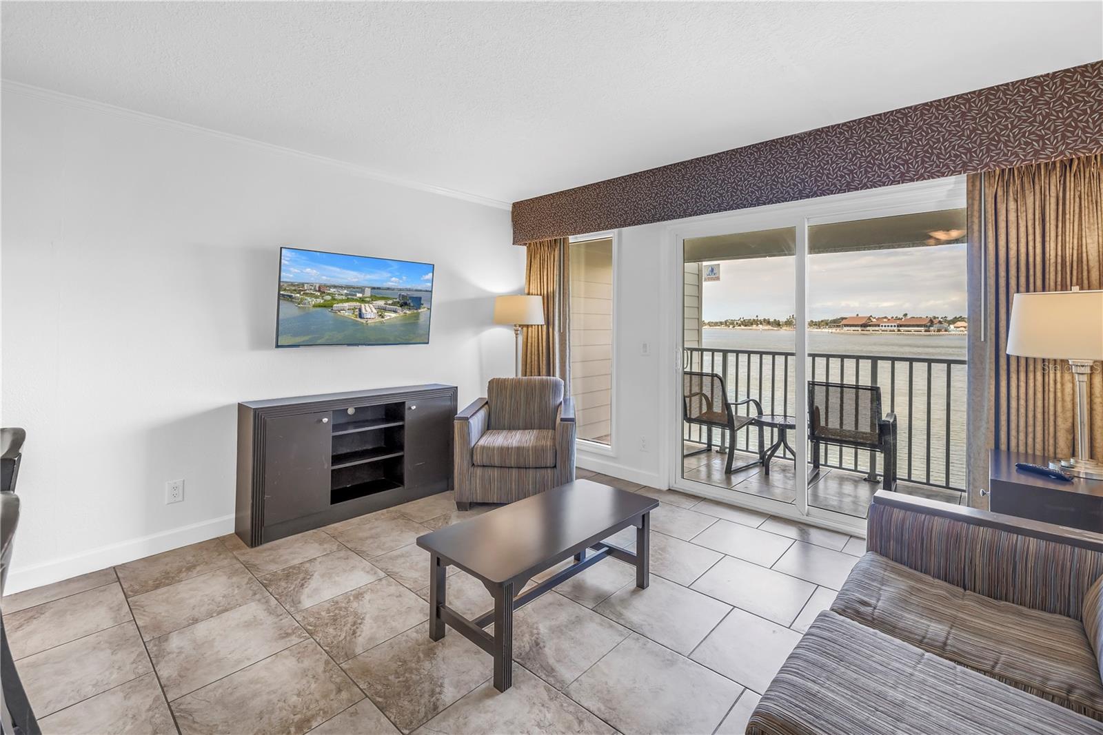 SAILPORT RESORT CONDO ON - Residential