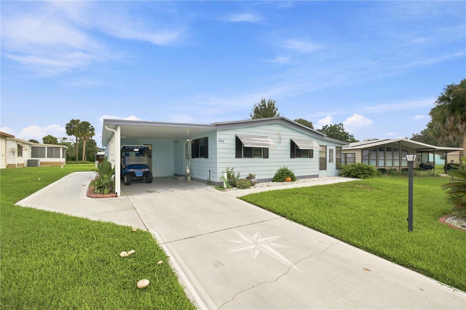 704 ROSEAPPLE AVENUE
