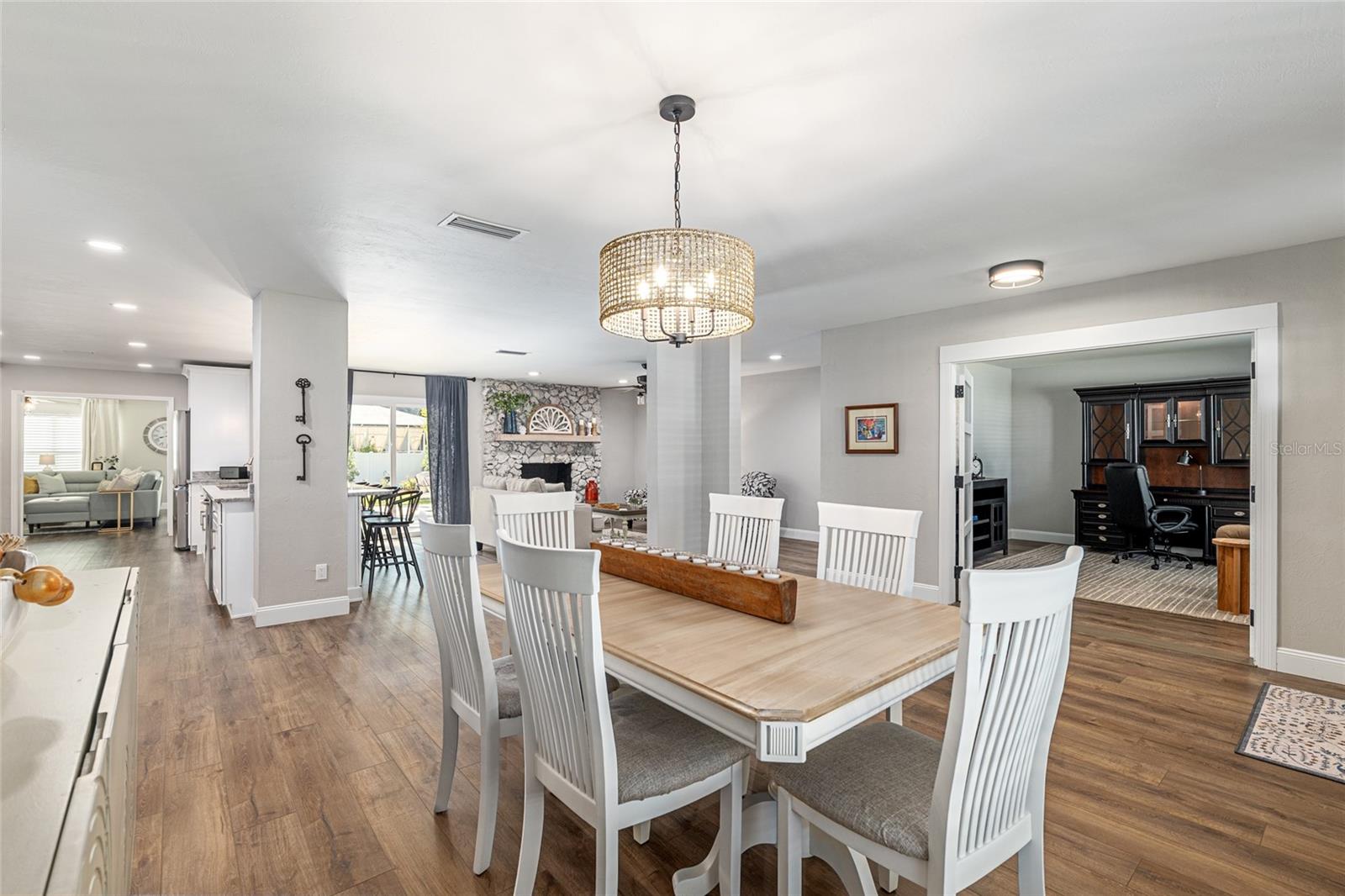 WINDERMERE GLEN - Residential