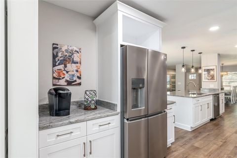 Tiny photo for 4530 SE 14th Street, Ocala, FL 34471 (MLS # OM719608)