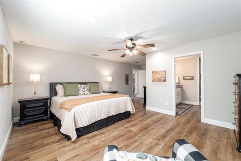 Tiny photo for 4530 SE 14th Street, Ocala, FL 34471 (MLS # OM719608)