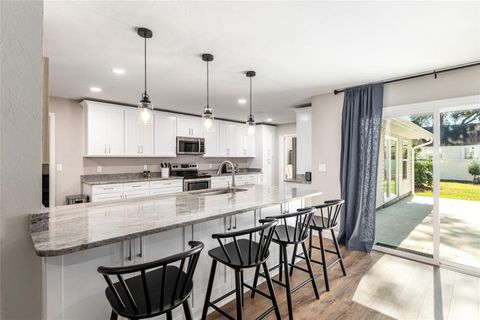 Tiny photo for 4530 SE 14th Street, Ocala, FL 34471 (MLS # OM719608)