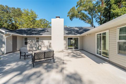 Tiny photo for 4530 SE 14th Street, Ocala, FL 34471 (MLS # OM719608)
