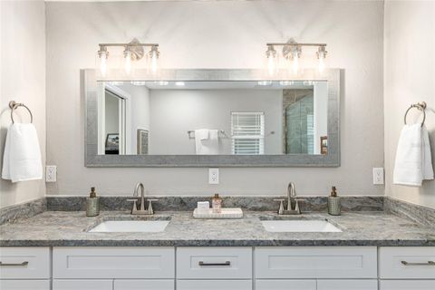 Tiny photo for 4530 SE 14th Street, Ocala, FL 34471 (MLS # OM719608)