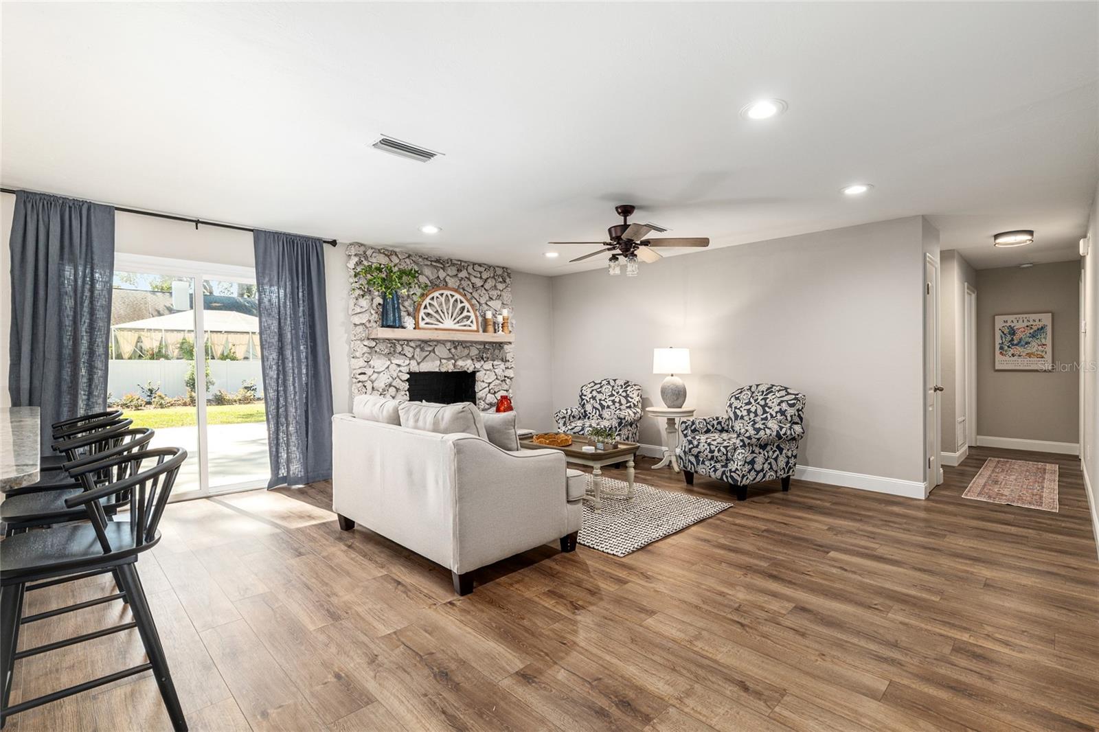 WINDERMERE GLEN - Residential