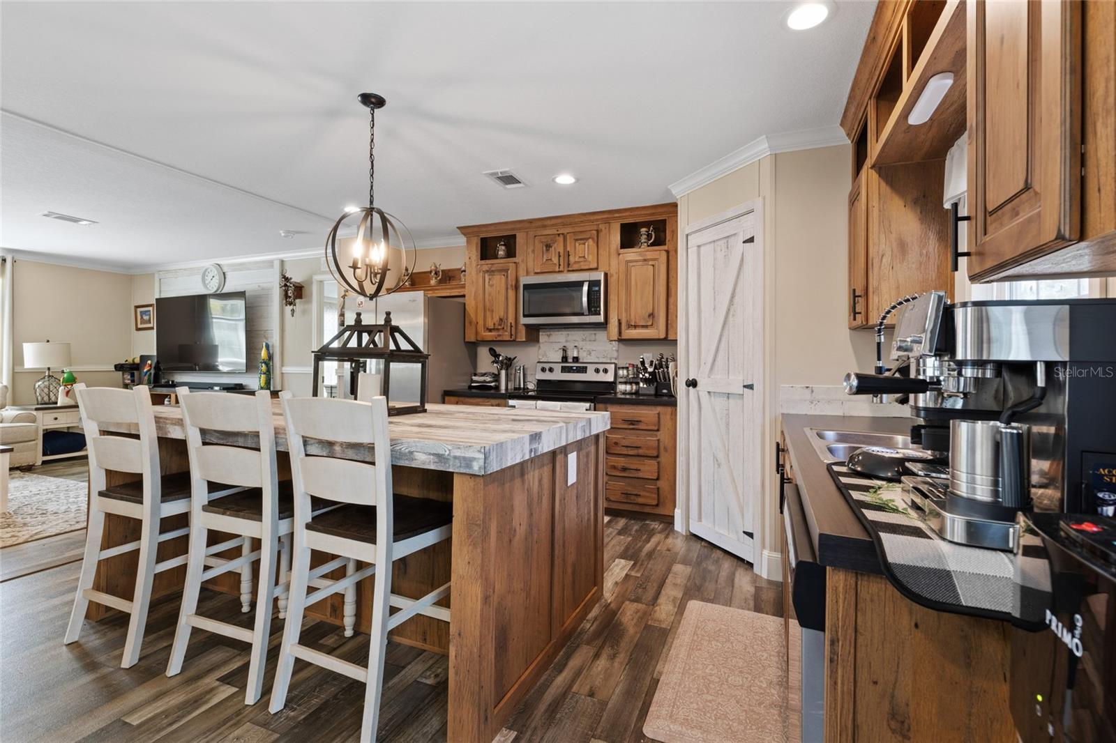 REPLAT WILLISTON HIGHLANDS UNIT 5 - Residential