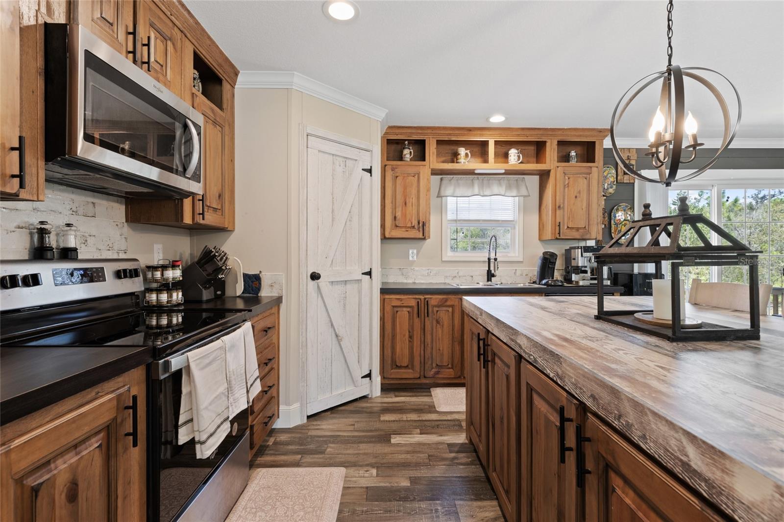 REPLAT WILLISTON HIGHLANDS UNIT 5 - Residential