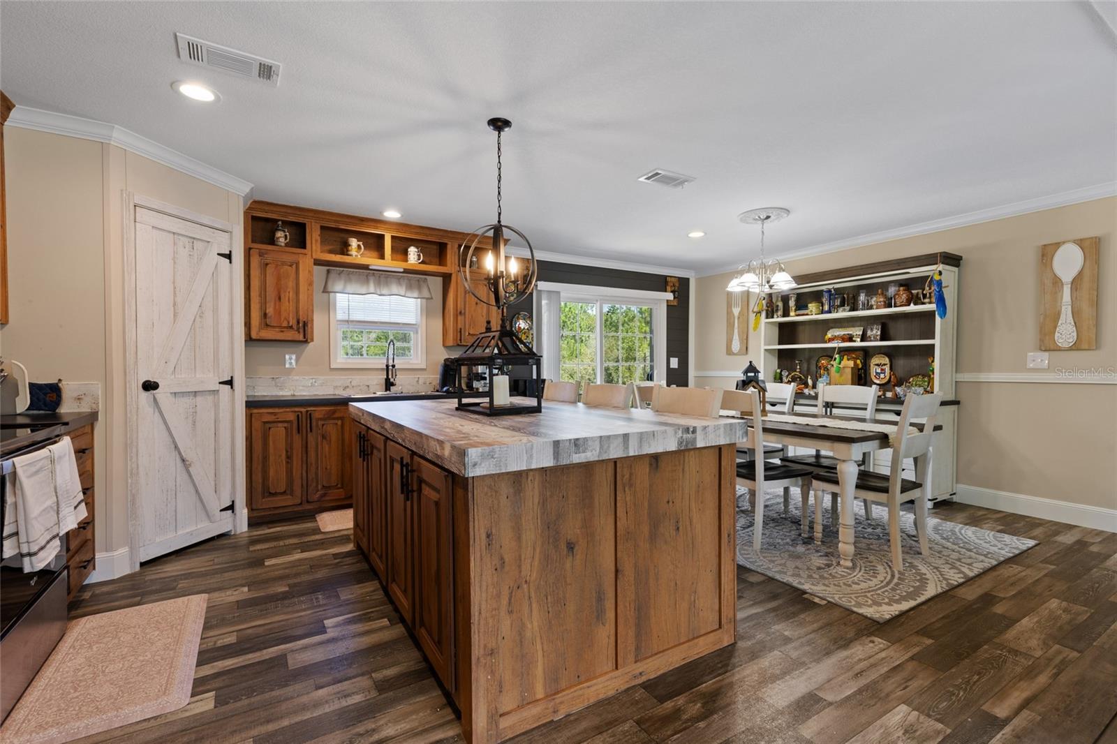 REPLAT WILLISTON HIGHLANDS UNIT 5 - Residential