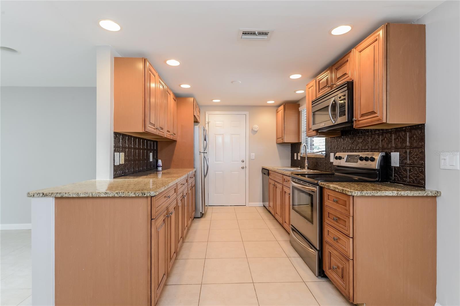 GULF GATE - Residential Lease