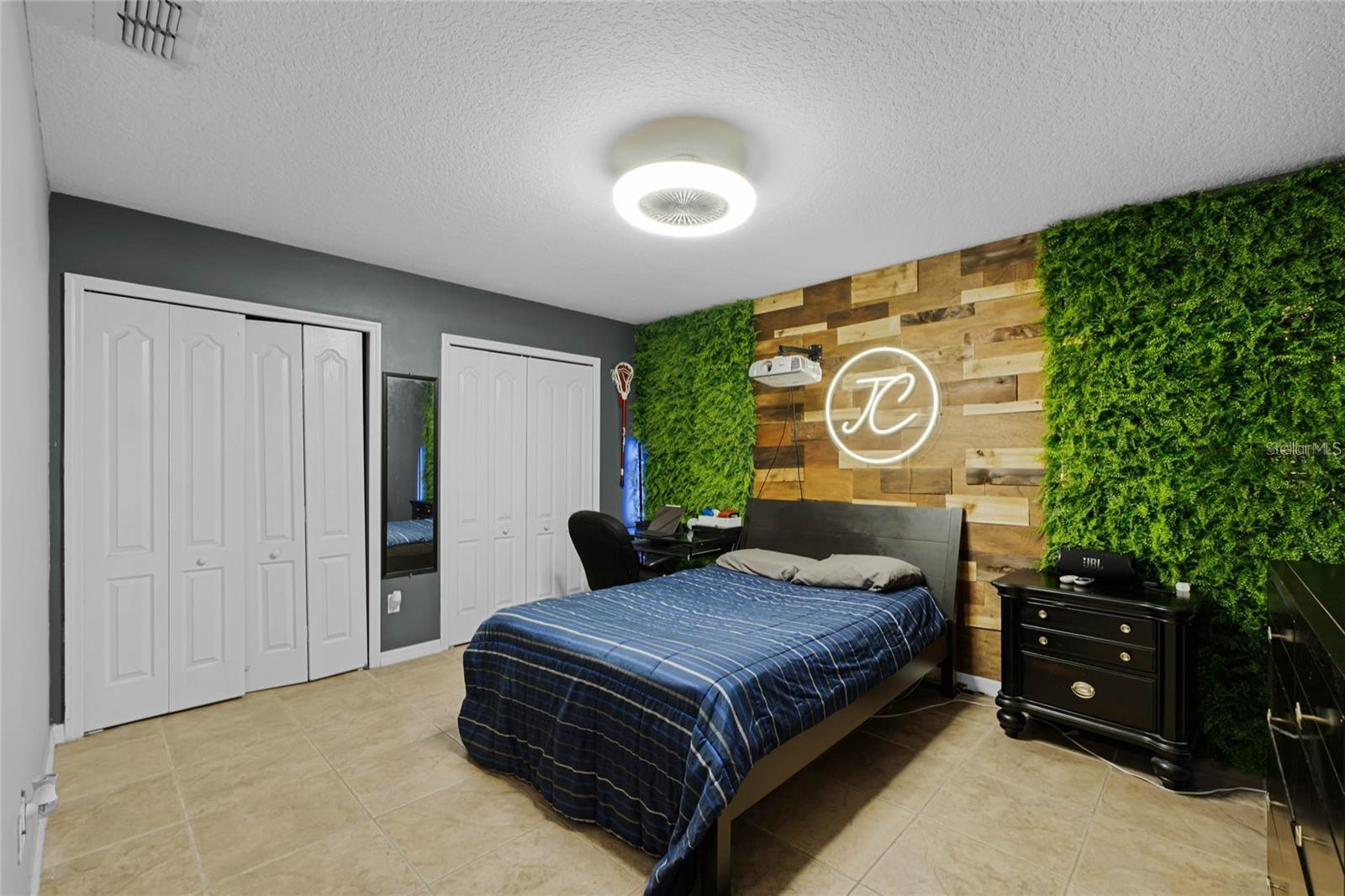 KENMURE - Residential