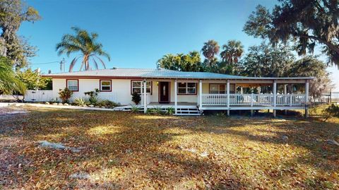 Photo of 1405 N Lake Reedy Boulevard, Frostproof, FL 33843 (MLS # P4934011)