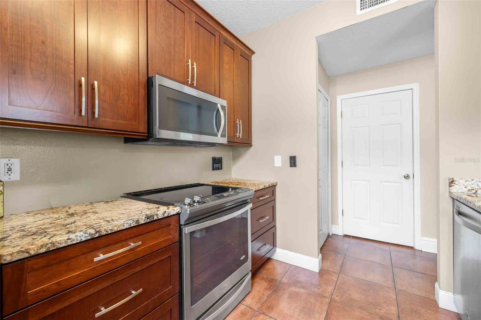 NASSAU PT TH HERITAGE IS PH 1 - Residential