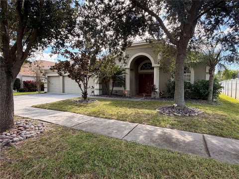 Photo of 2642 Yukon Cliff Drive, Ruskin, FL 33570 (MLS # TB8561568)