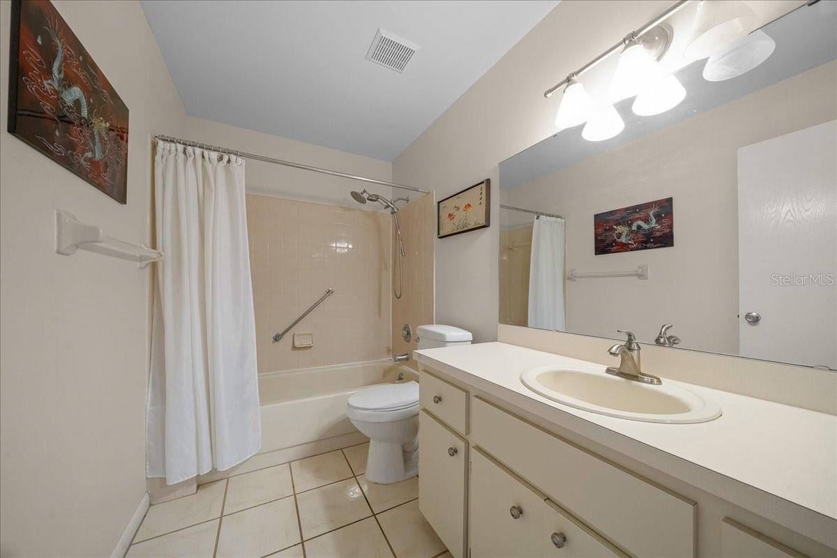 CIRCLE SQUARE WOODS SEC 24 - Residential