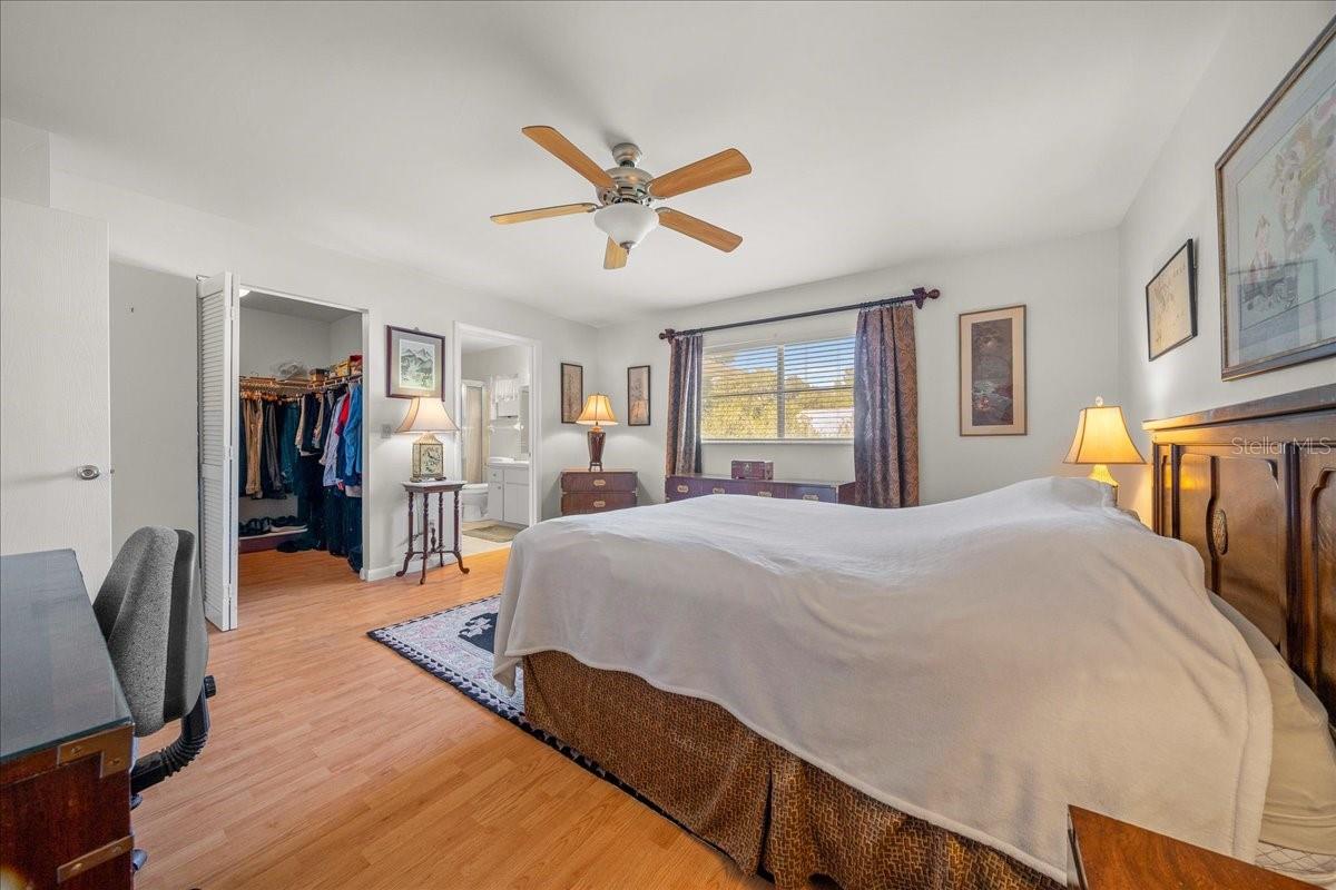 CIRCLE SQUARE WOODS SEC 24 - Residential