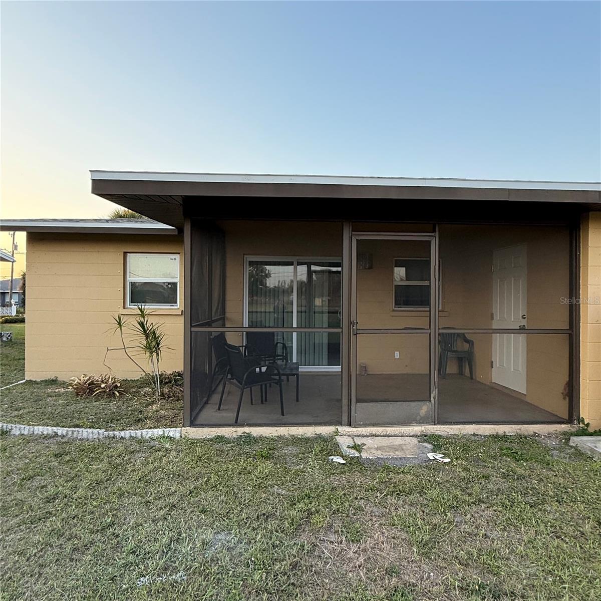 WARM MINERAL SPGS - Residential Lease