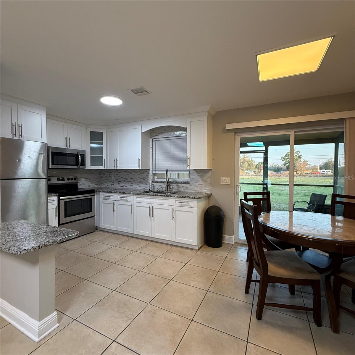 WARM MINERAL SPGS - Residential Lease