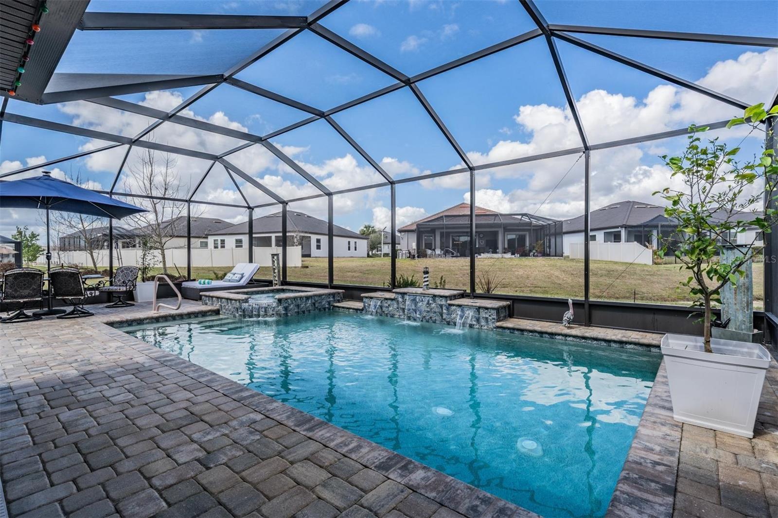 MIRADA ACTIVE ADULT - Residential