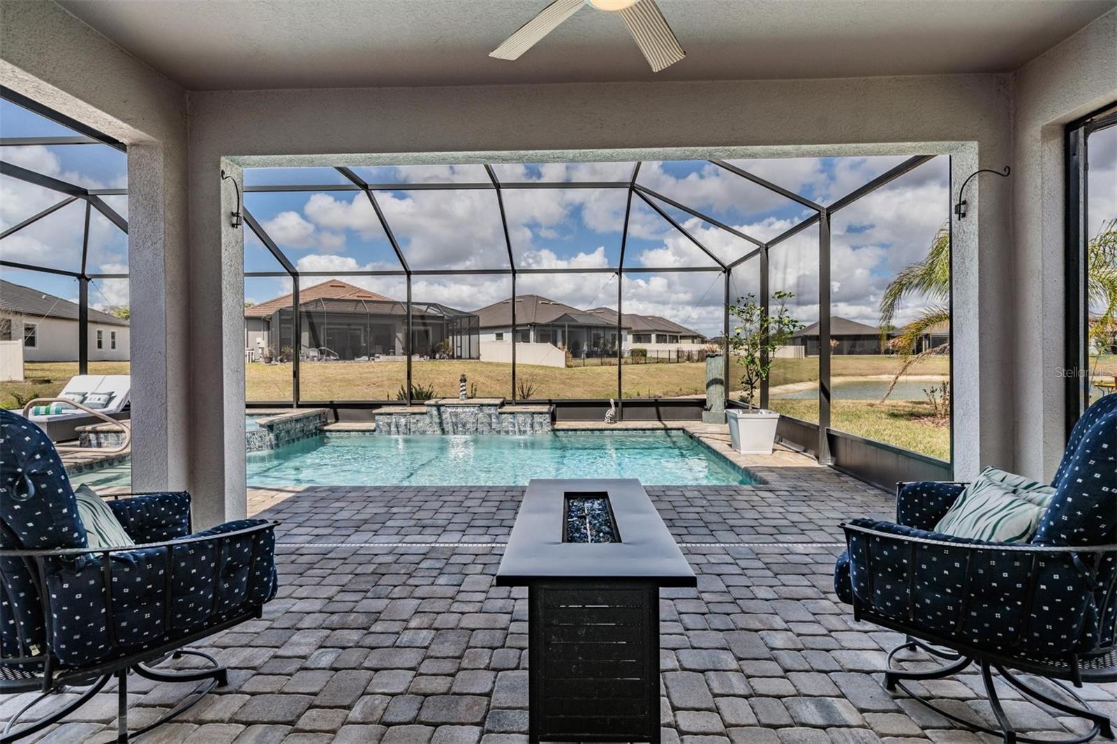 MIRADA ACTIVE ADULT - Residential