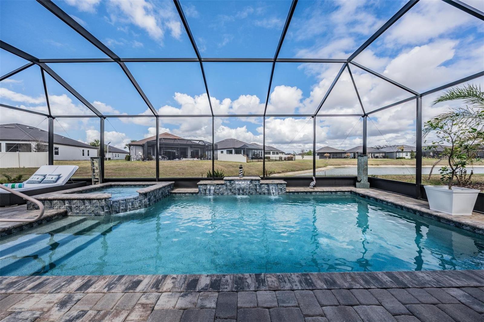 MIRADA ACTIVE ADULT - Residential