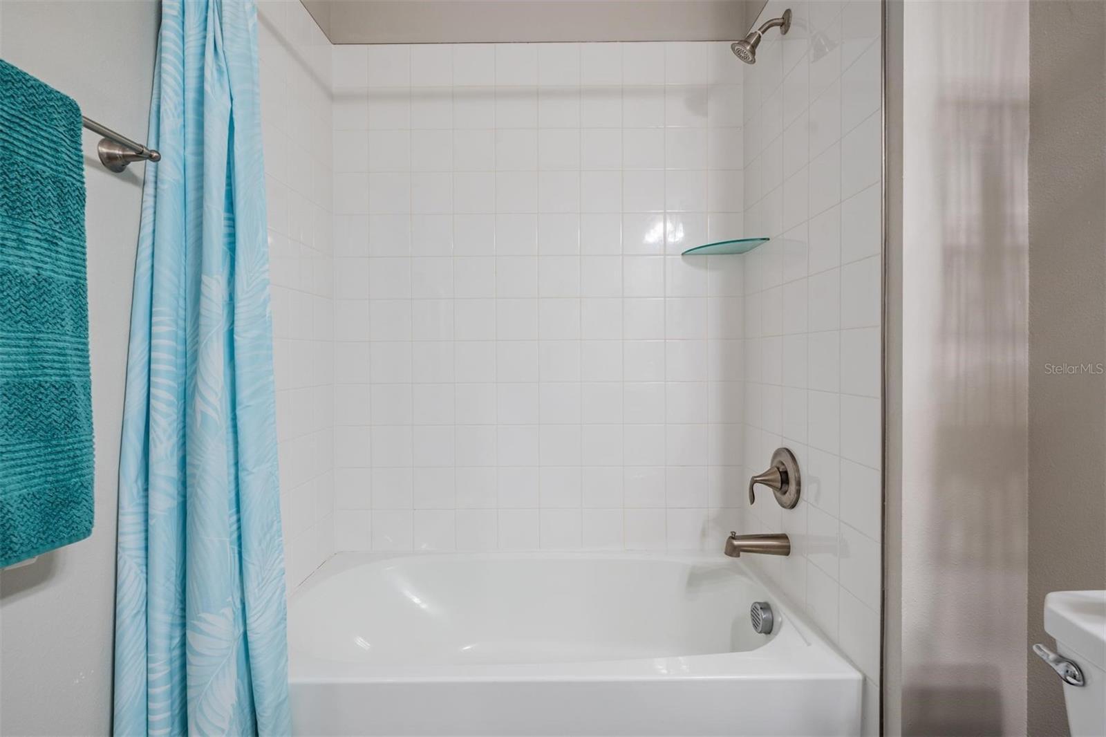 MIRADA ACTIVE ADULT - Residential