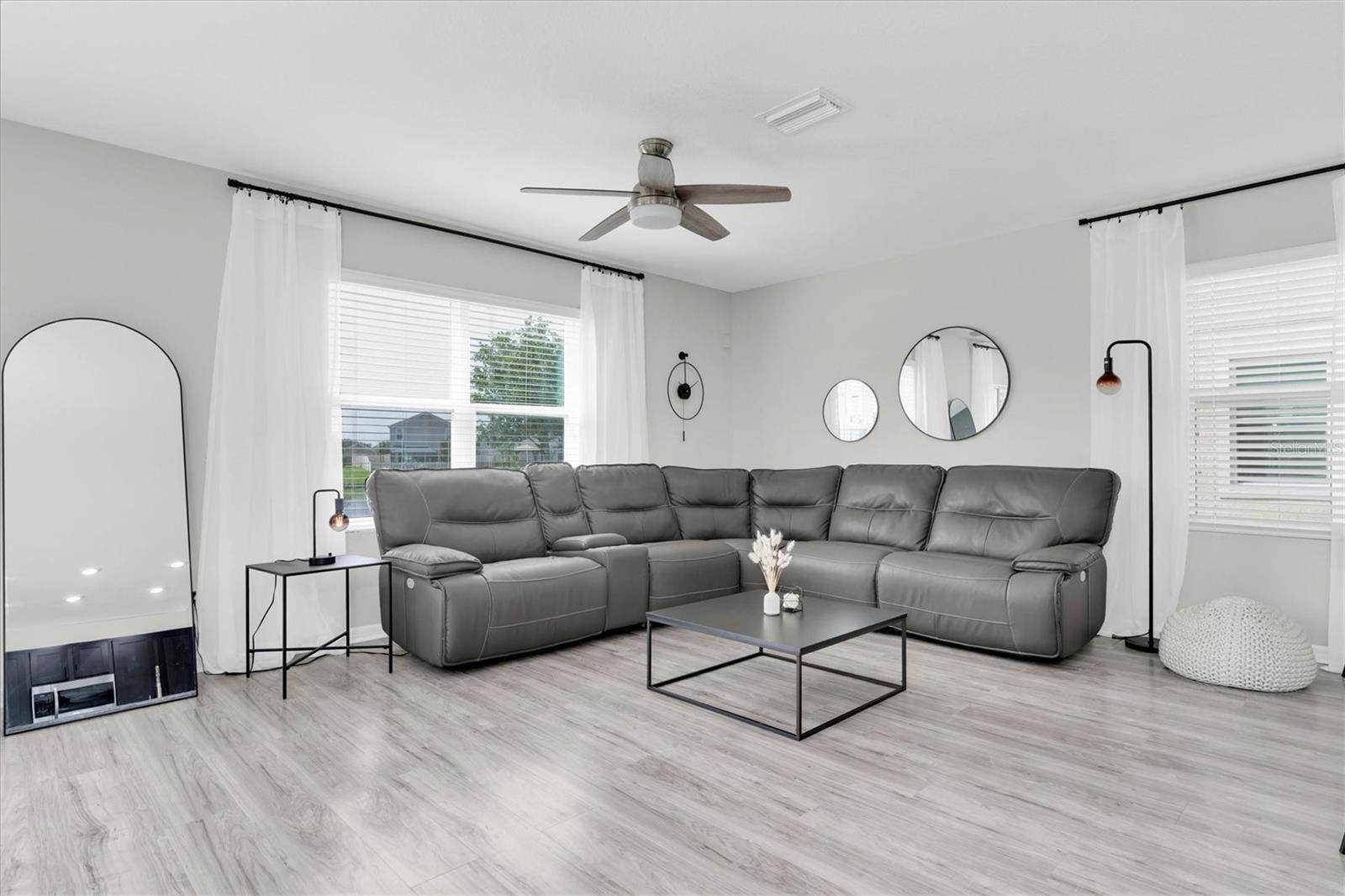 7543 TUSCAN BAY CIRCLE