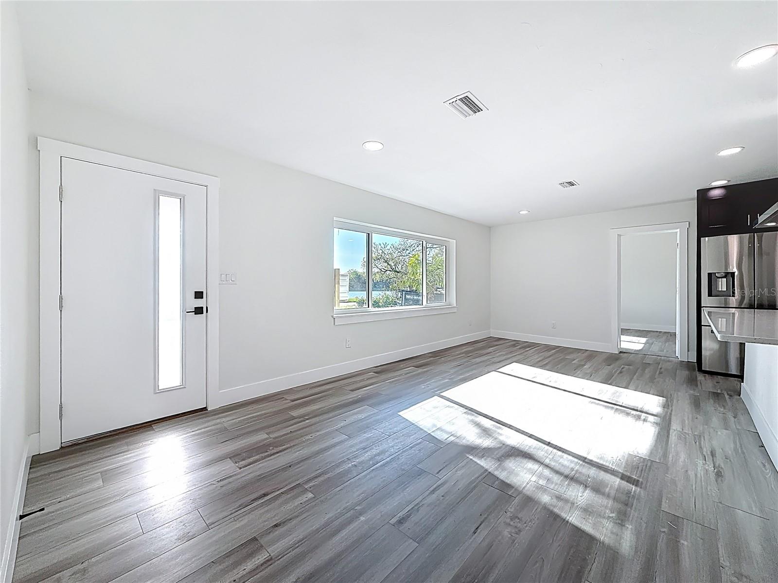 LAMPARILLA SUB - Residential