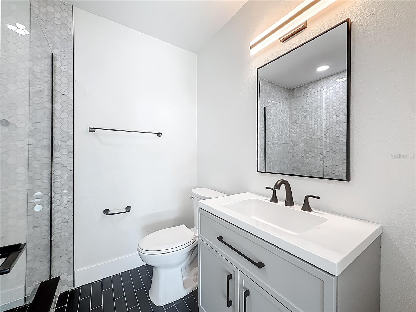 LAMPARILLA SUB - Residential