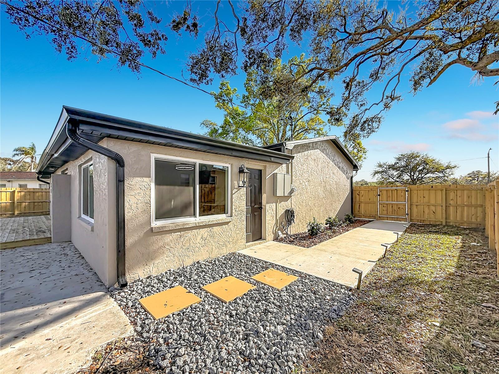 LAMPARILLA SUB - Residential