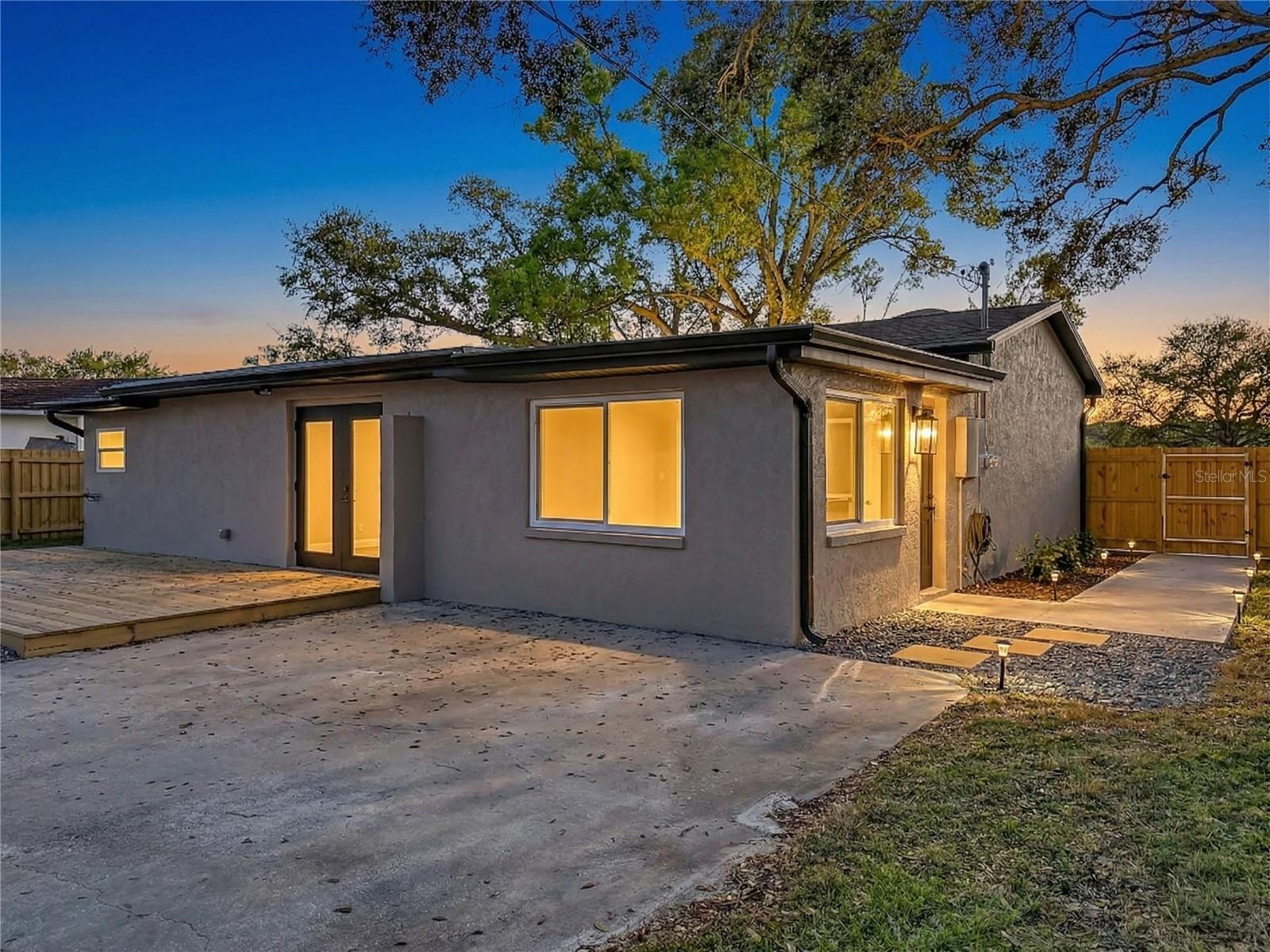 LAMPARILLA SUB - Residential