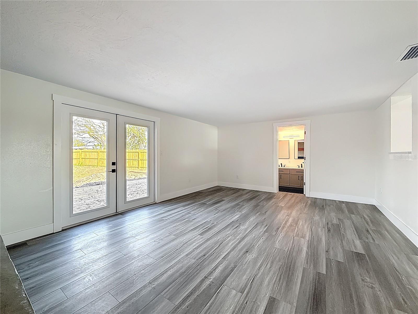 LAMPARILLA SUB - Residential